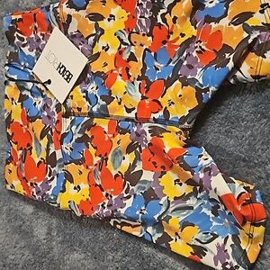 BeachRiot workout shorts..multi color, new,